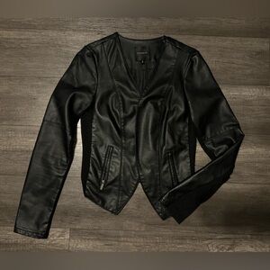 Dynamite Blazer style vegan leather jacket • medium